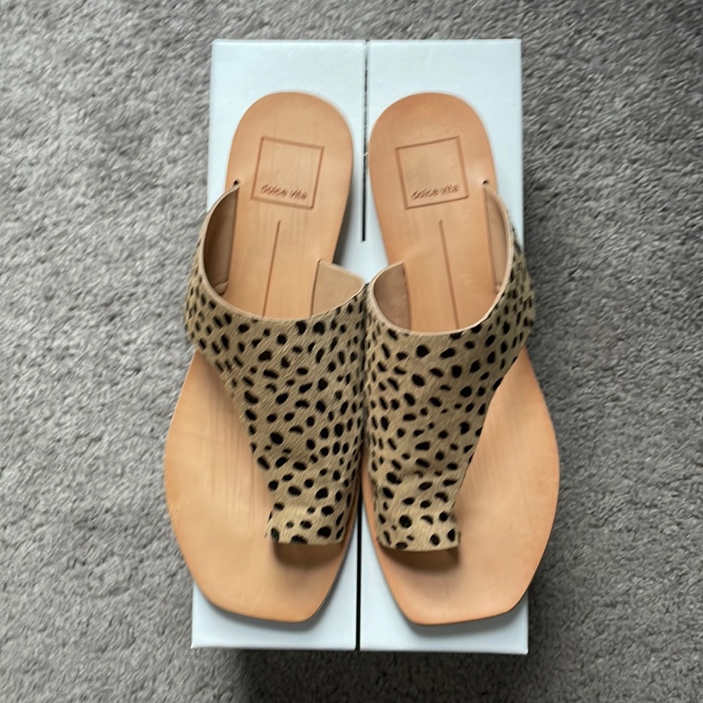 Womens sadals